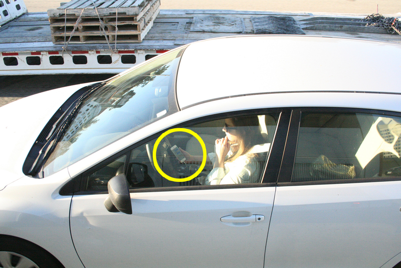 Illustration for article titled Text While Driving In The Bay Area And You Might End Up On A Billboard